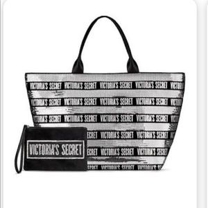Brand new Black Friday Victoria Secret Tote